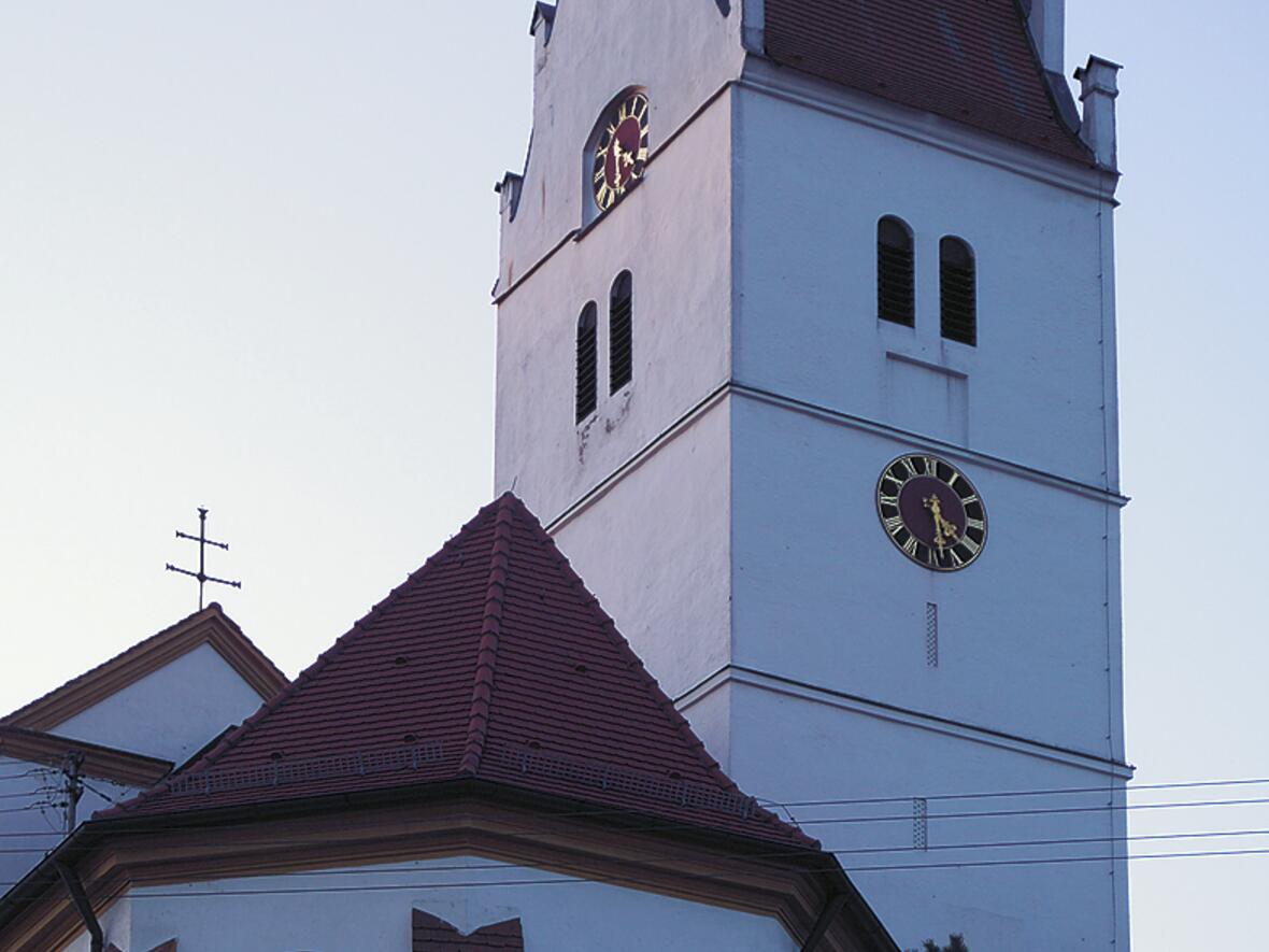 Kirche Unterelchingen Kirchturm im Blick