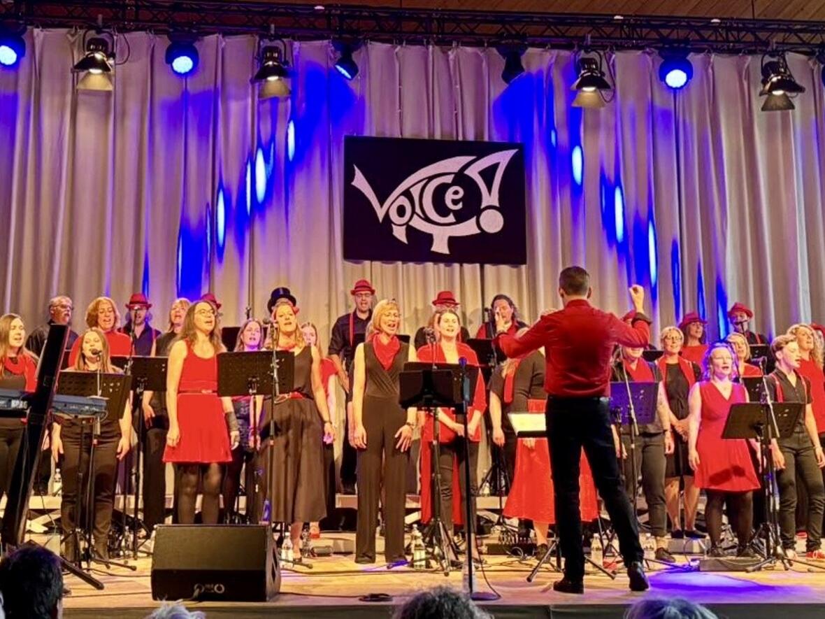 2026-10-06_20-31-23-foto-2_voiceit_stadelzauber_2026